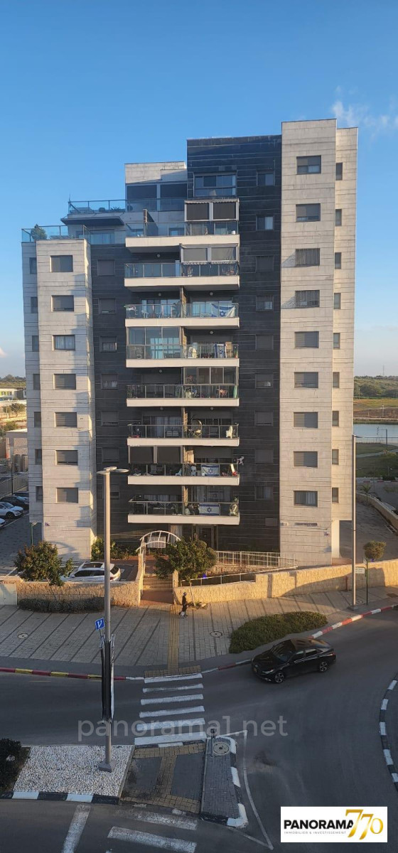 Agamim, Ashkelon