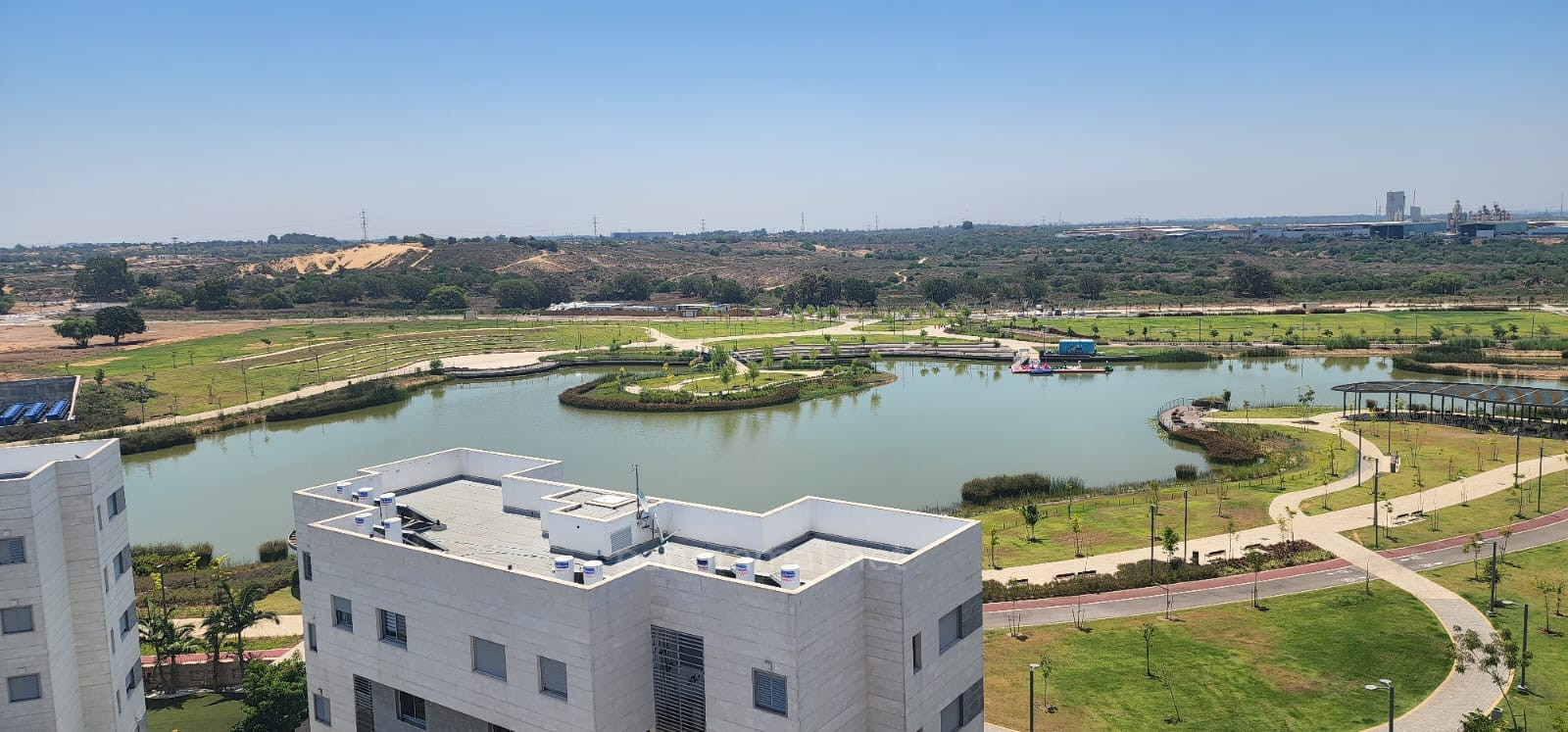 Agamim, Ashkelon